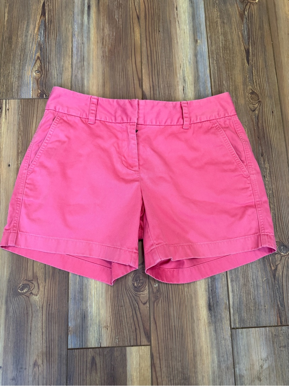 Vineyard Vines Women's Pink Shorts